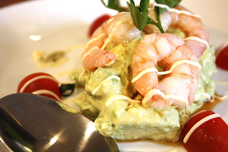 アボカドサラダ